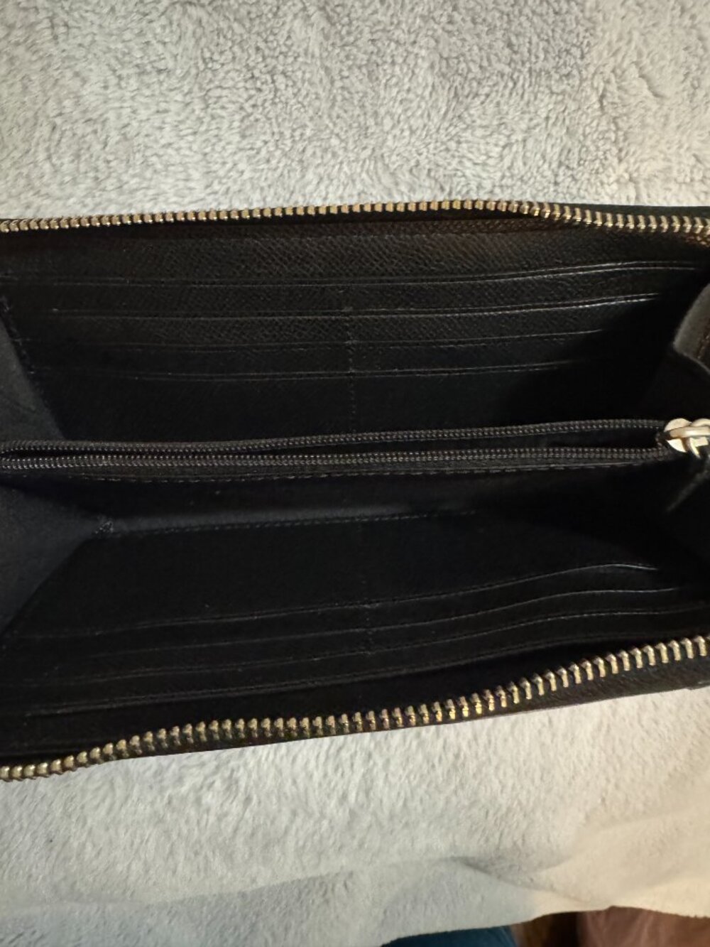 Coach Mickie Accordion Zip Wallet (Style F55404) - Picture 4 of 5